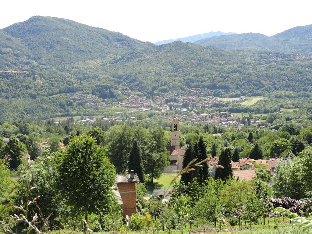 La Casa Del Borgo Bed and Breakfast Brissago-Valtravaglia Eksteriør billede